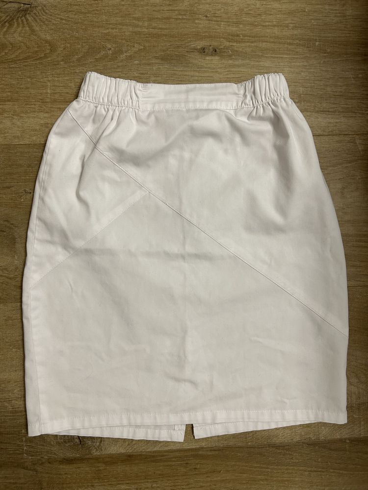 Biała spódnica Uniformix XS 34