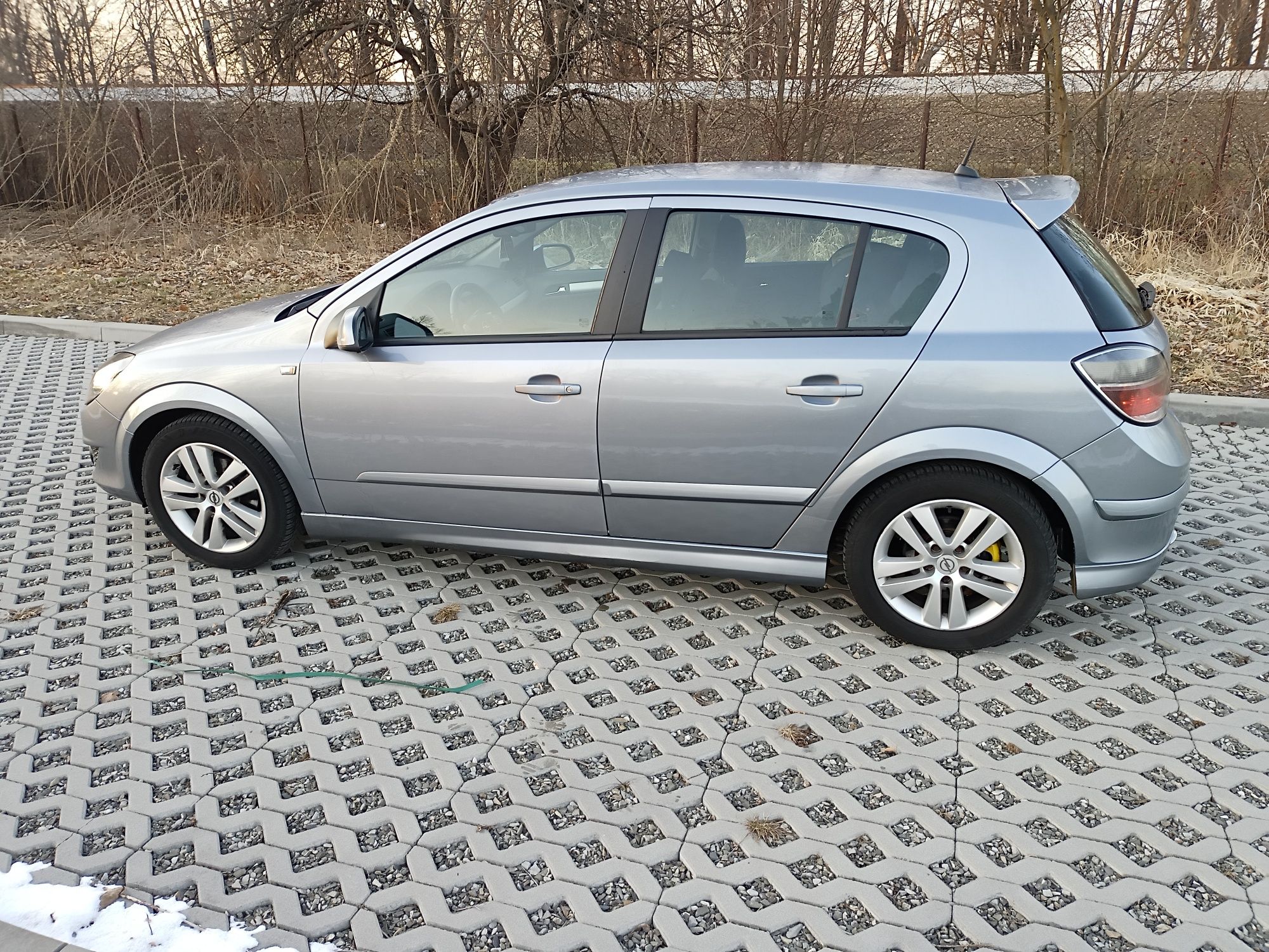 Opel Astra H OPC-Line 2007r.