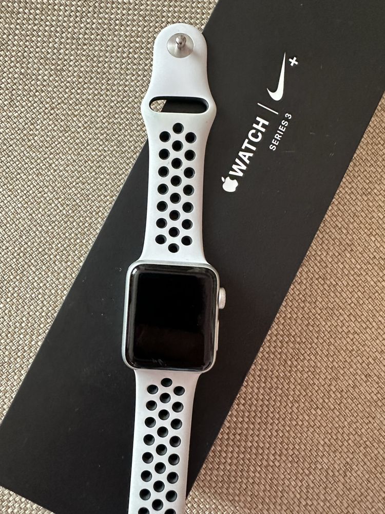 Apple watch series 3, 38 mm, Nike