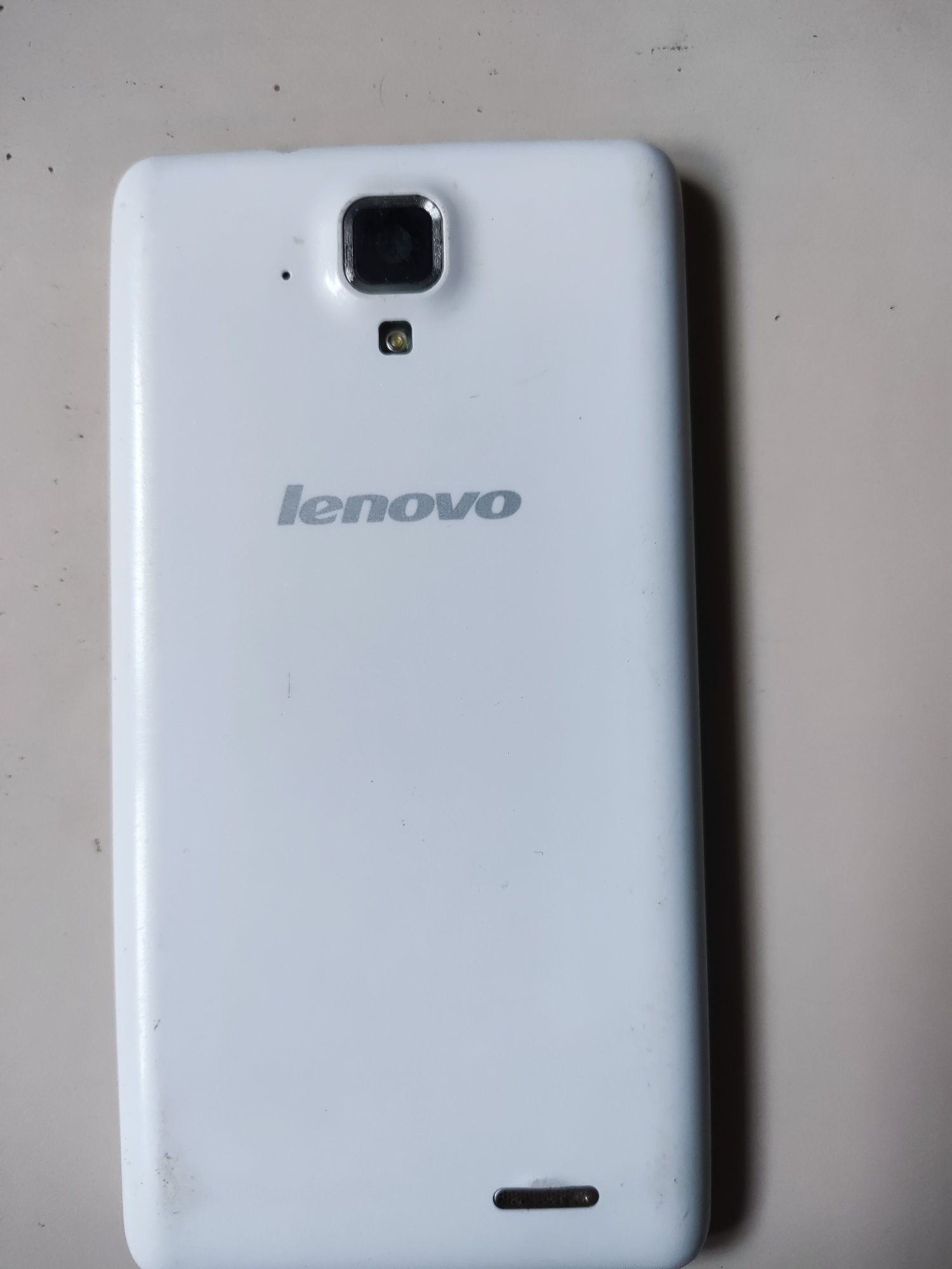 Телефон Lenovo A536