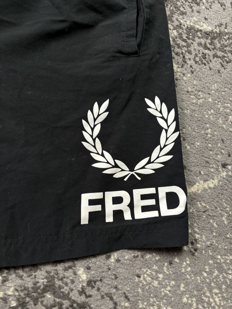 Шорти Fred Perry