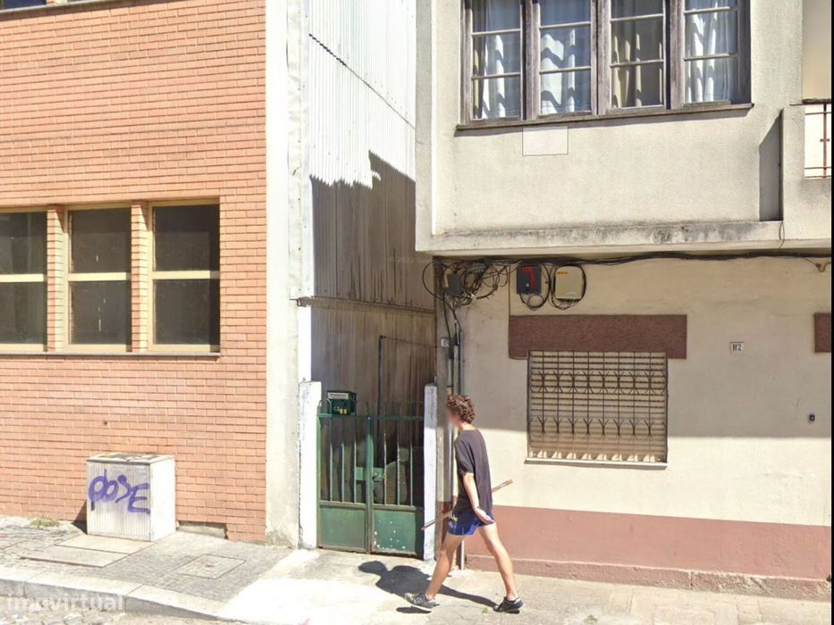 Ilha com 8 Casas em Vila Nova de Gaia