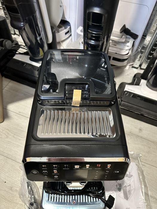 Кавомашина Philips EP5547/90 Latte go акція