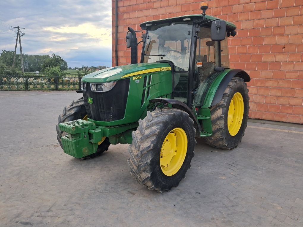 Sprzedam john Deere 5100m seria 5 m 5090m 5080