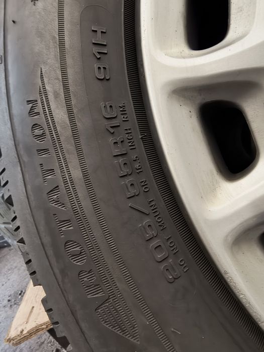 Komplet kół zimowych Volvo 5x108 Dunlop 205/55/16 !