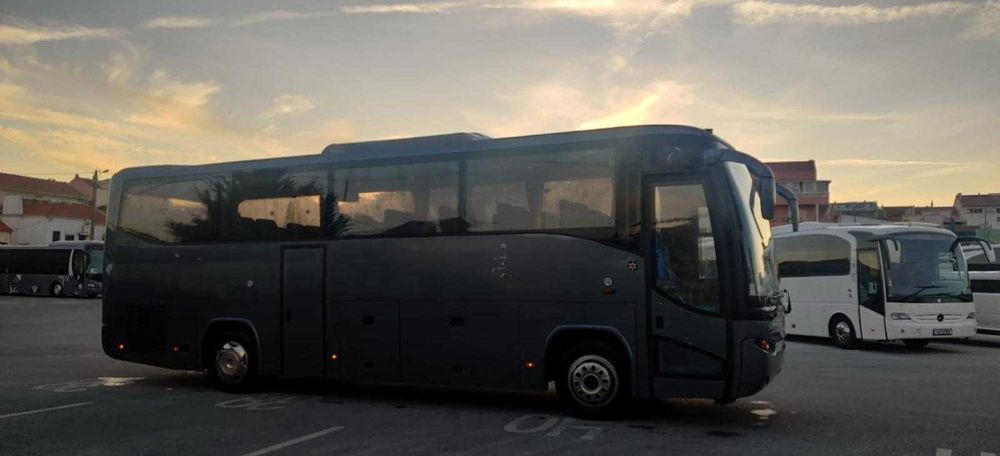 Autocarro IVECO 41 lugares