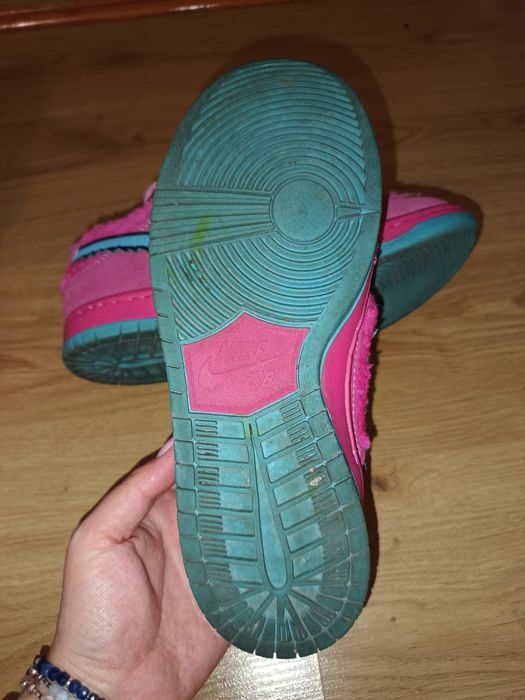 Продам женские кроссовки Nike SB Dunk Low Grateful Dead Bears Pink