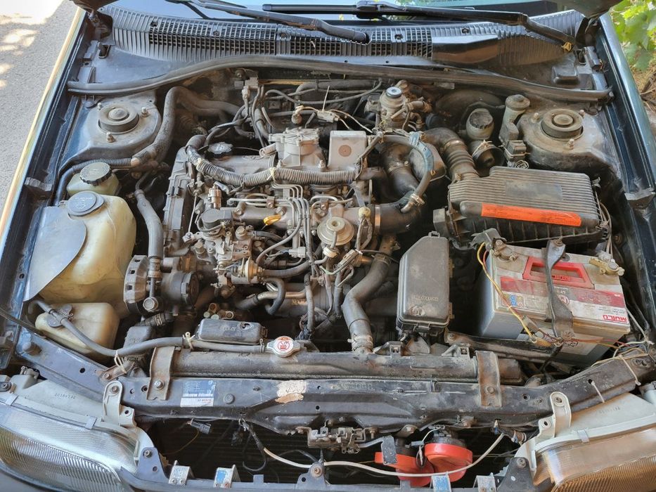 Продам Тоёта карина Е 2.0D