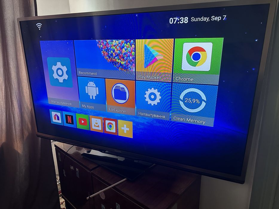 Телевізор Philips 55 дюймів / Смарт ТВ