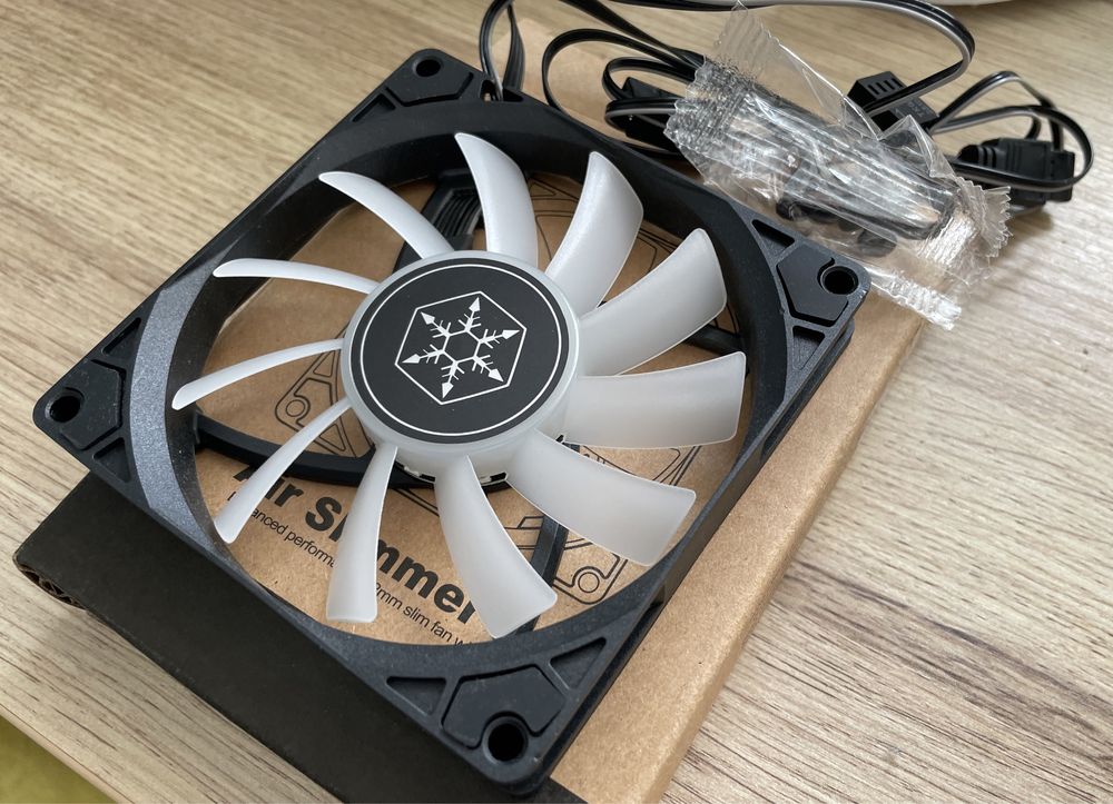 Вентилятор Silverstone AS90B-ARGB Air Slimmer 15.2mm Slim ARGB PWM Fan