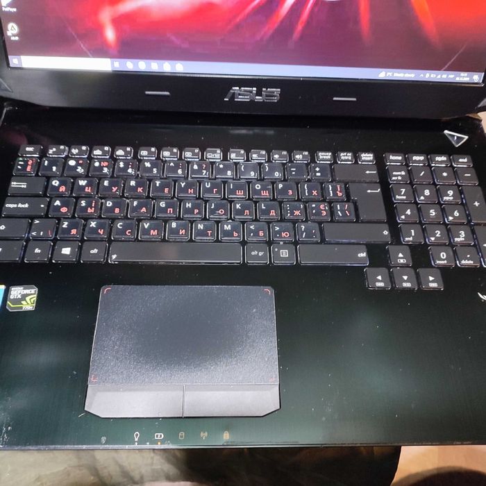 Ігровий ноутбук ASUS ROG G75 17.3 i7-4700HQ 10gb nVidia GTX 770M SSD