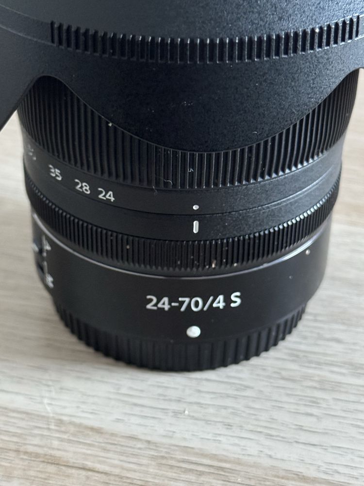 Nikon 24-70/4 S Nikon