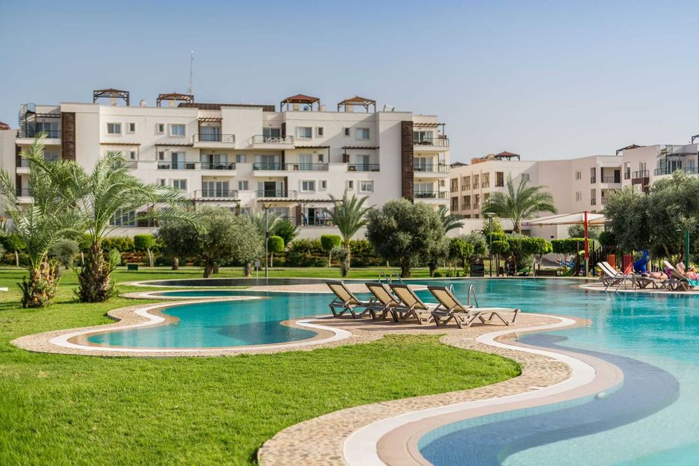 Просторные апартаменты 69 м² + терраса 18,8 м² с прямым видом на море.