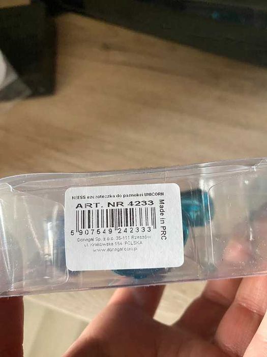 Pędzel unicorn jednorożec do makijażu i manicure do odpylania