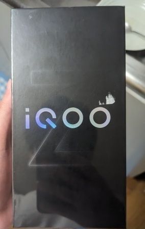Iqoo Z10  turbo pro . Чорний. 12/256