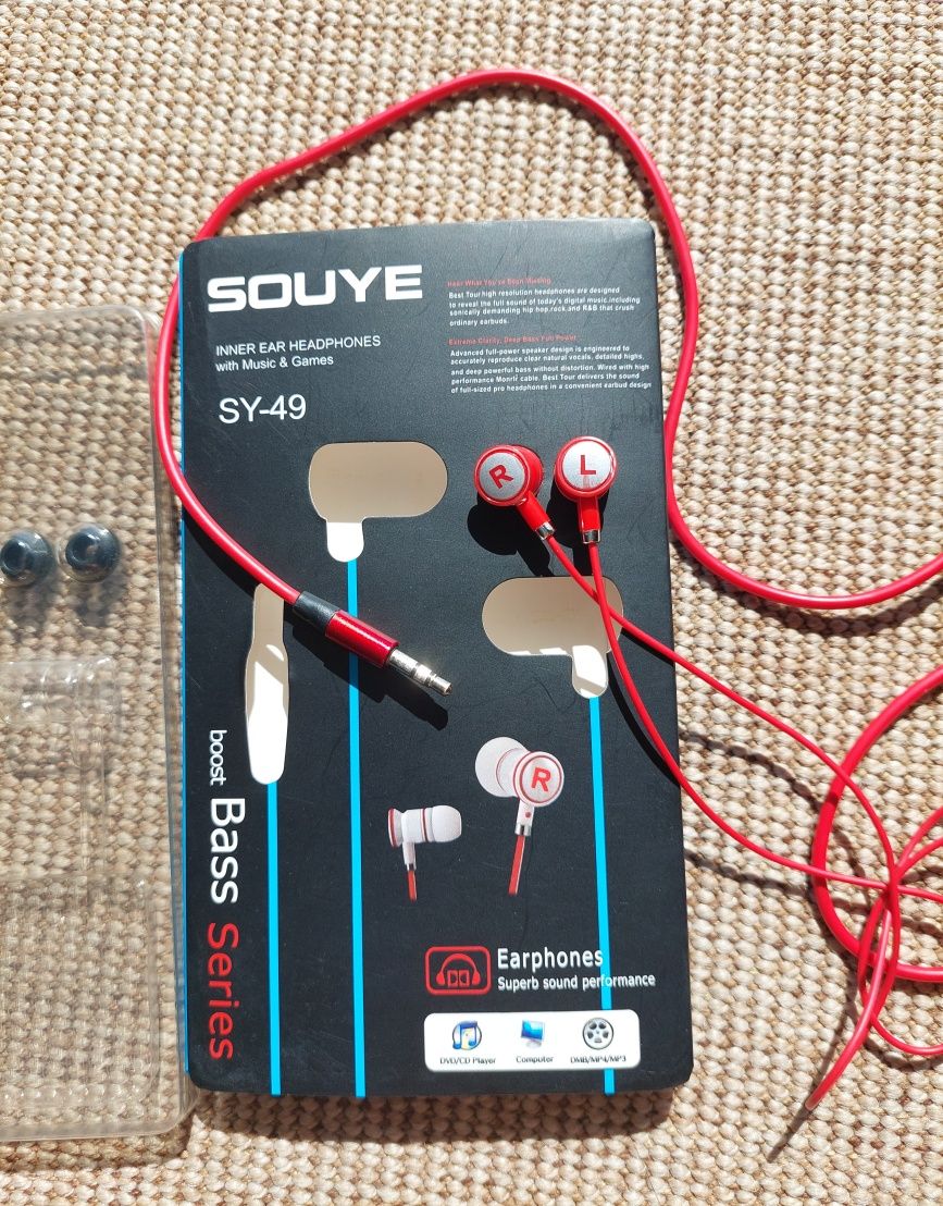 Słuchawki douszne przewodowe +zapasowe gumki do telefonu 3,5mm Souye S