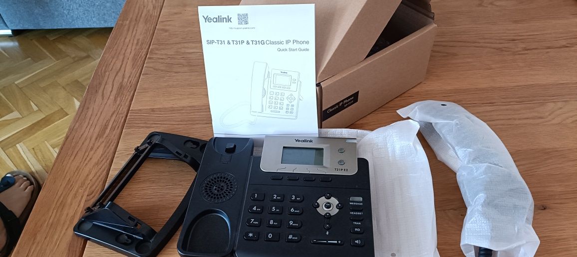 Telefon stacjonarny Yealink SIP-T21P E2 Nowy ,okazja