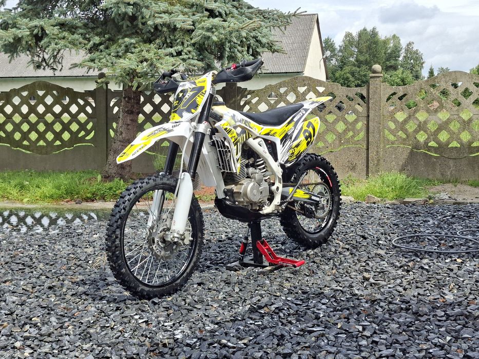 Cross 250 Barton NXT250L