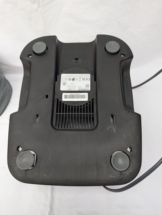 Кухонний комбайн Kenwood FDM73, некомплект, тільки те що на фото