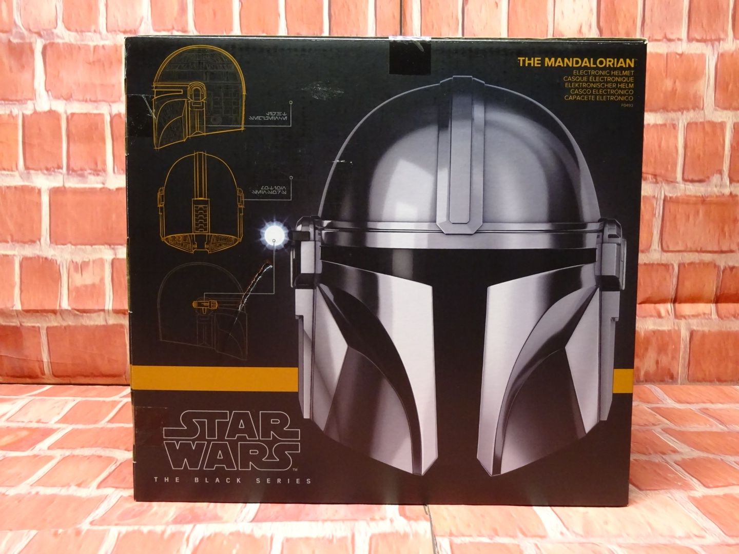 Black Series Helmet The Mandalorian - Hasbro