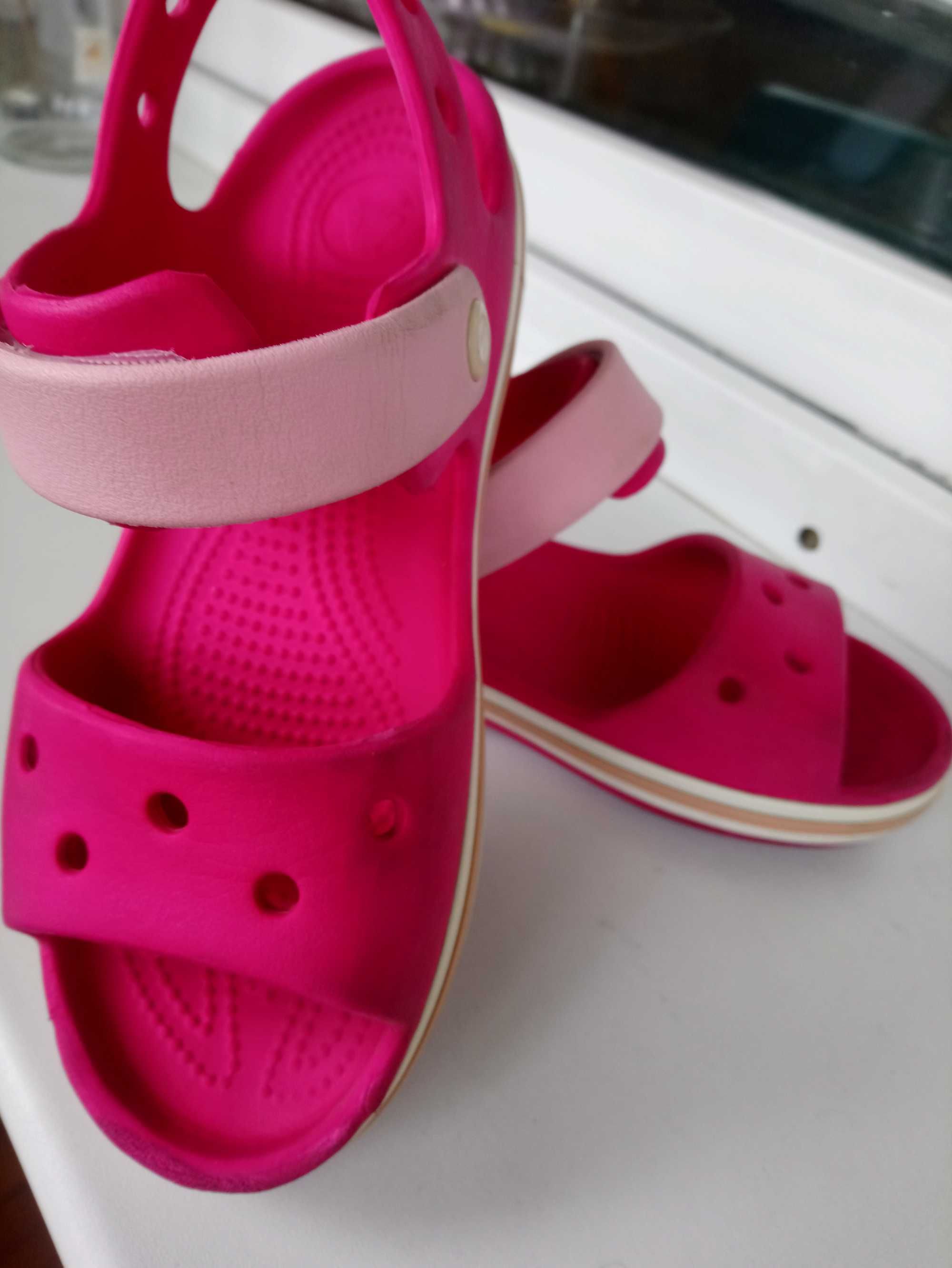 Crocs сандалии на девочку