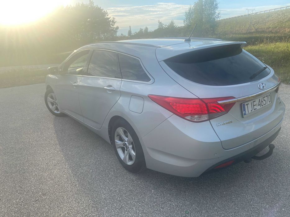 Hyundai I 40 1,7 CRDI Oszczędny dynamiczny -Nowa Cena