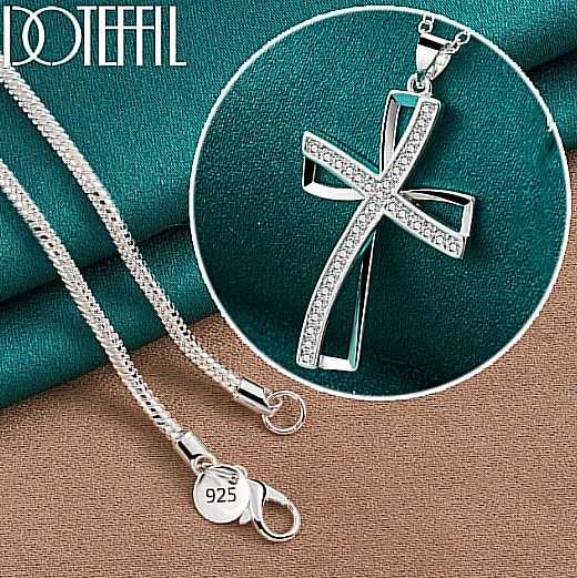 Łańcuszek z Krzyżykiem DOTEFFIL 925 srebro/ jak na zdjęciu/55cm