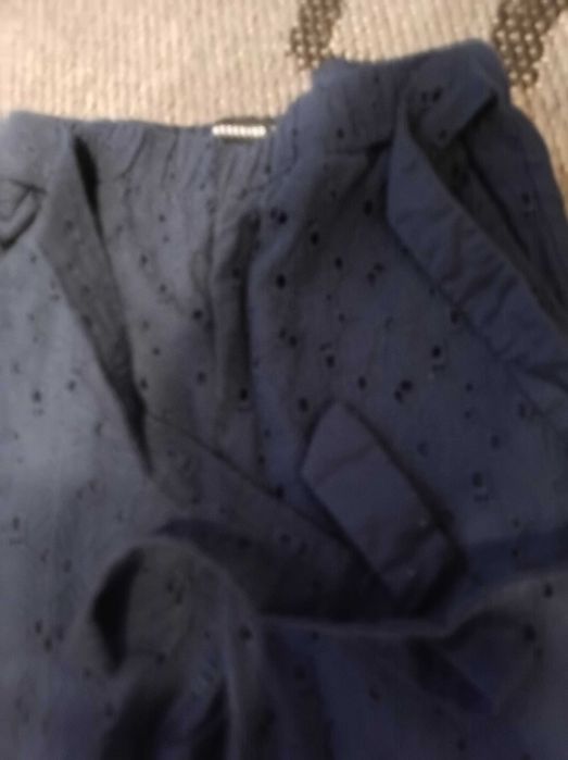 Eleganckie spodnie dla dziewczynki Reserved rozmiar 104