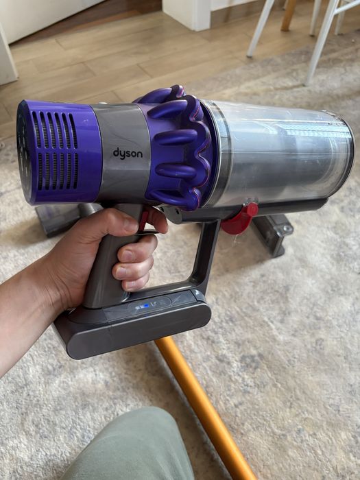 Dyson SV12 bdb- odkurzacz + akcesoria