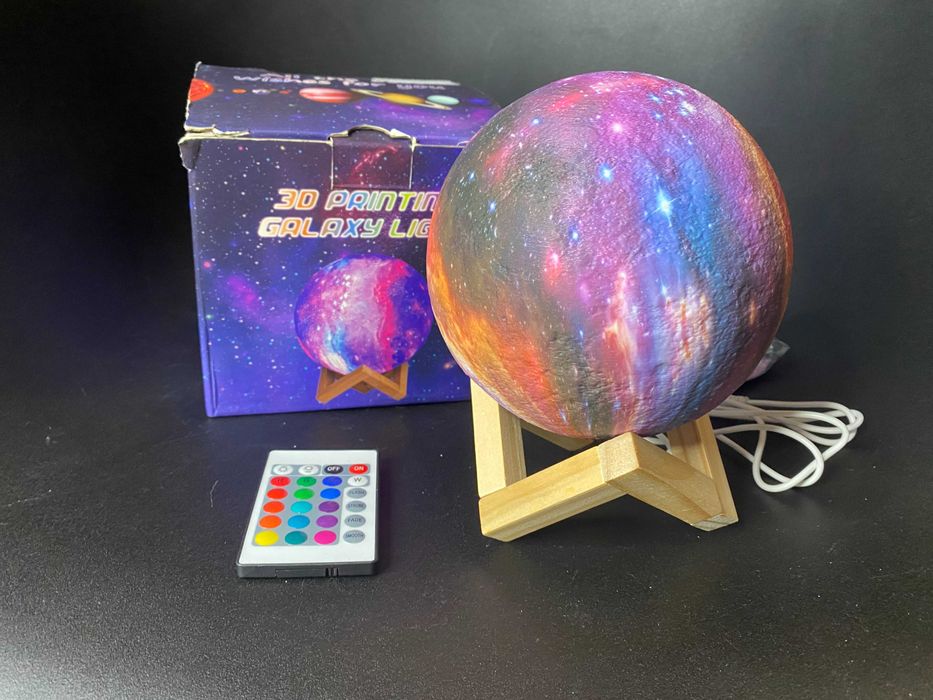 Детский ночник космос 3D c пультом  безпроводной светильник Moon Light