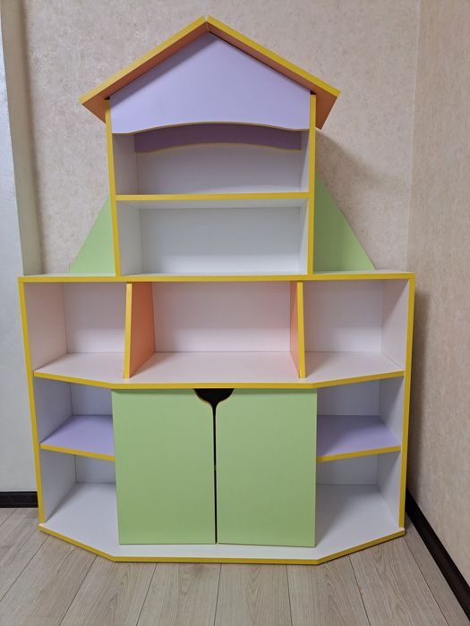 Дитячий стелаж-будинок для іграшок