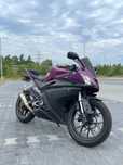 Yamaha yzf r125.
