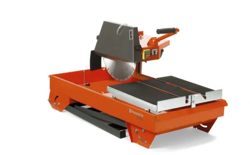 Каменеріз оренда Ужгород