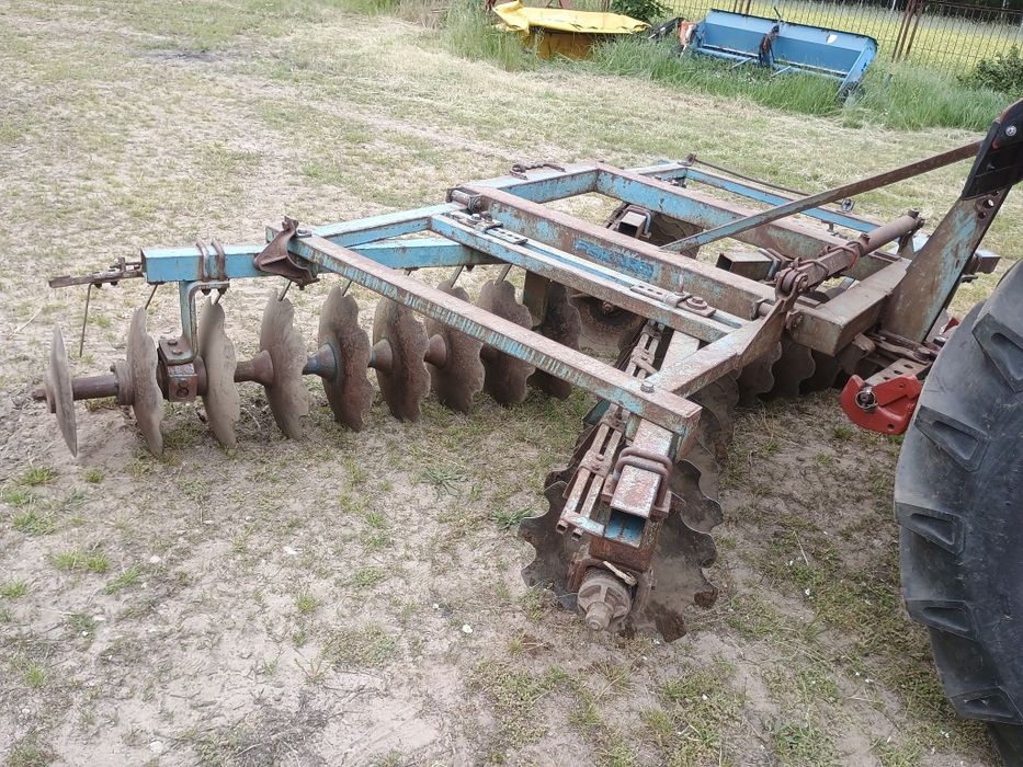 Agregat uprawowo przedsiewny Talerzówka Bomet Fiskars Pług 3 4 Poznani