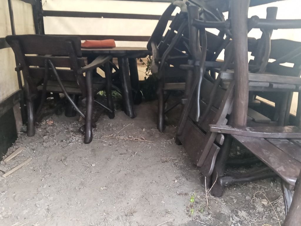 Stół krzesła ogrodowe. Z drewna dębowego