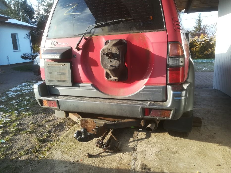 Toyota Land cruiser 90 95 klapa tyl RÓZNE KOLORY
