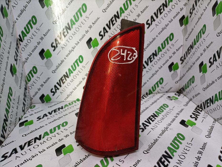 Farolim esquerdo MERCEDES-BENZ Vito / Vito Combi (W639)