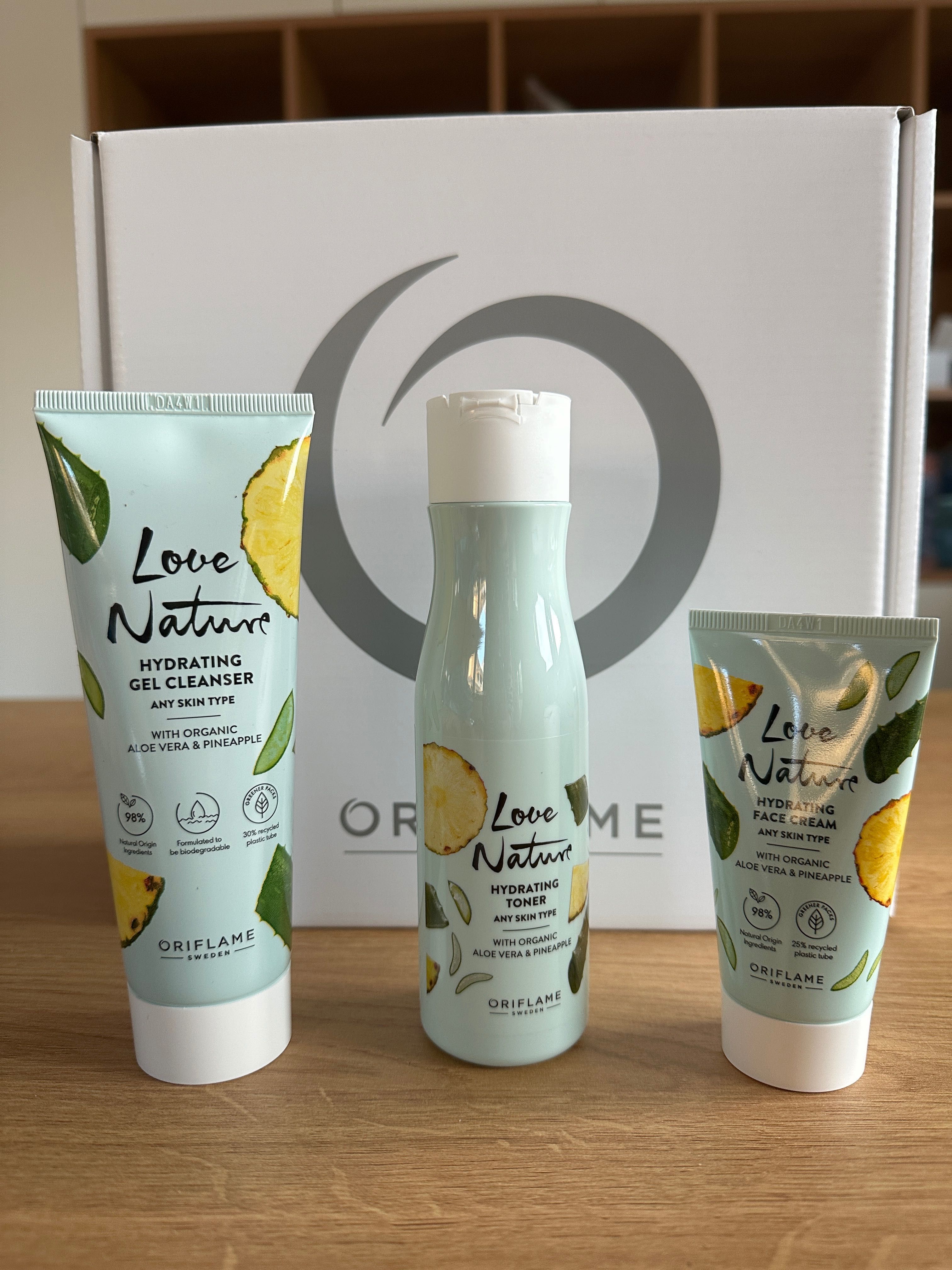 Limpeza + Tónico + Creme de Rosto Aloé Vera / Ananás