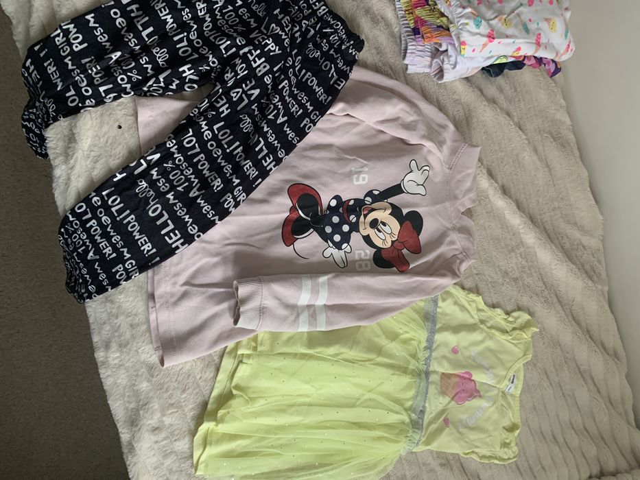 Paka ubranek dla dziewczynki 128