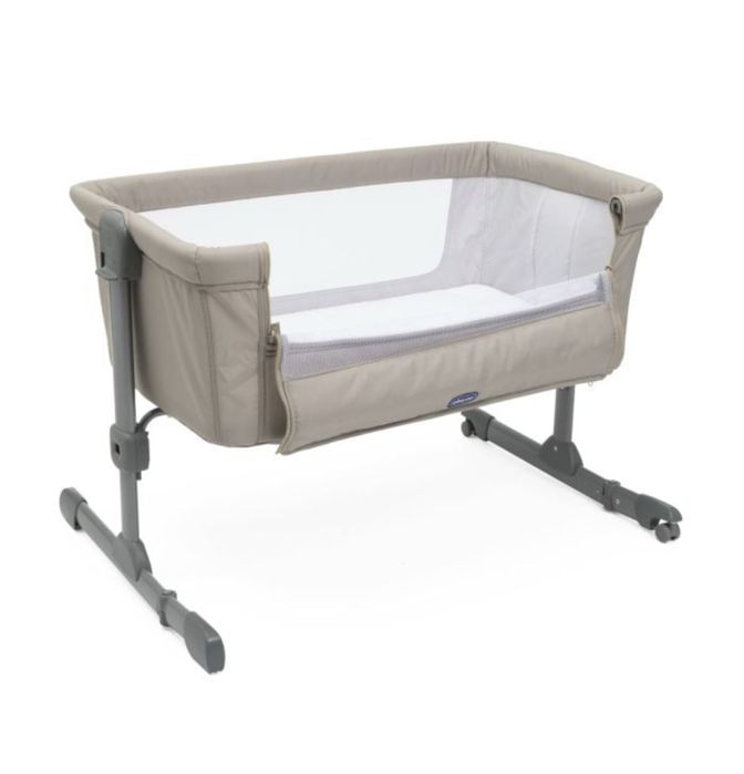 Używane łóżeczko dostawne Chicco Next2Me + materac