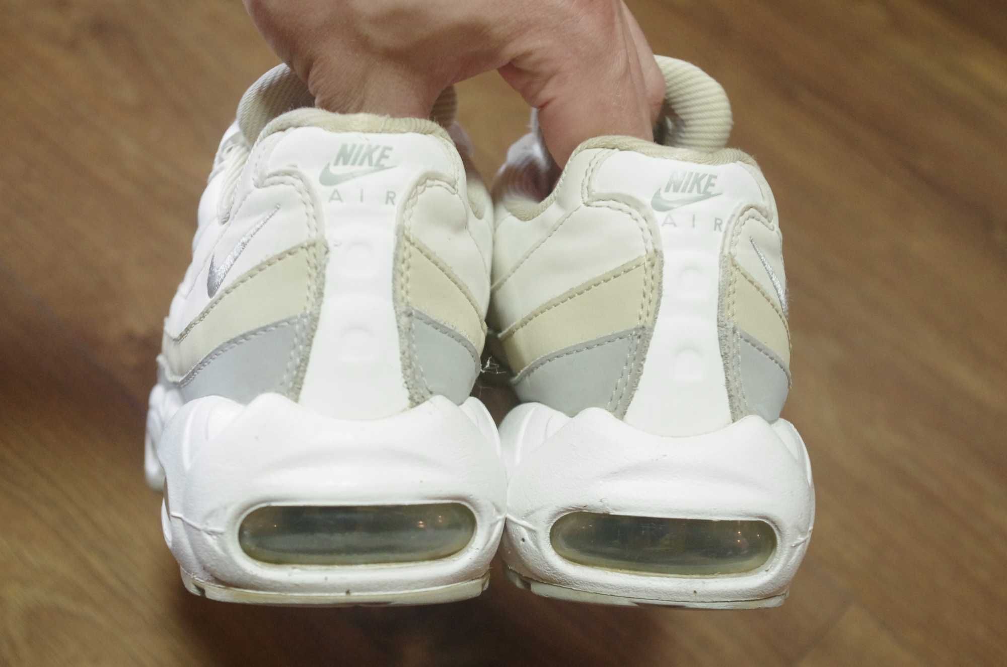 Кроссовки Nike Air Max 95 summit white da8731 100 оригінал 39 розмір