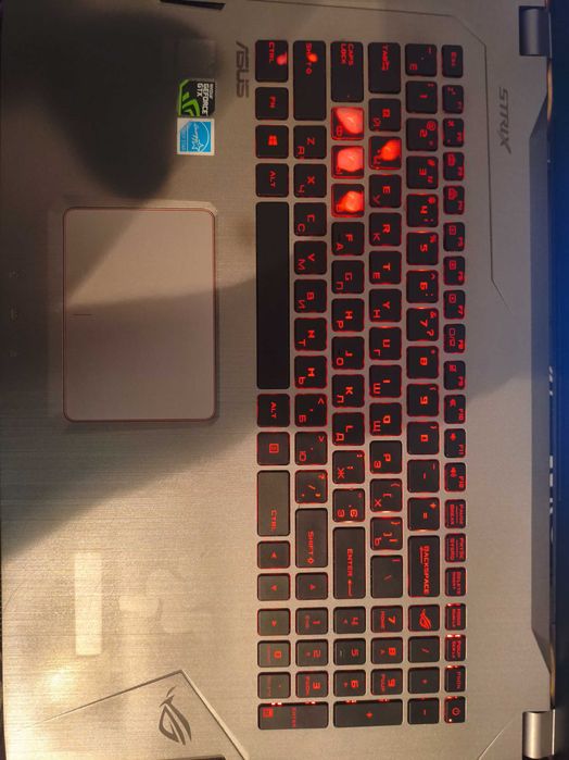 Продам ноутбук Asus ROG Strix GL702VSK