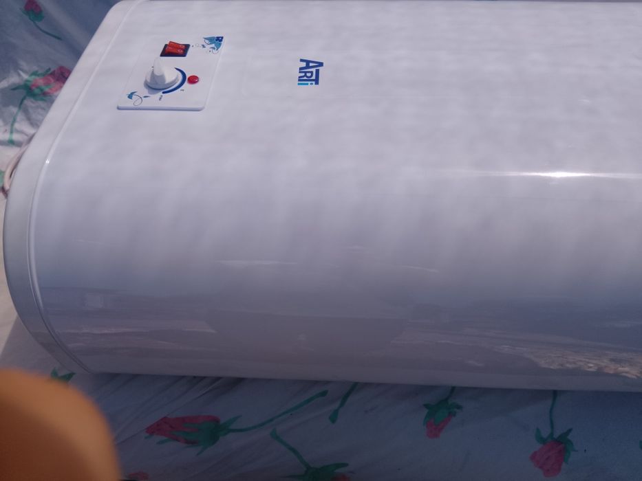 Бойлер/водонагрівач Arti WH FLAT M 100L/2