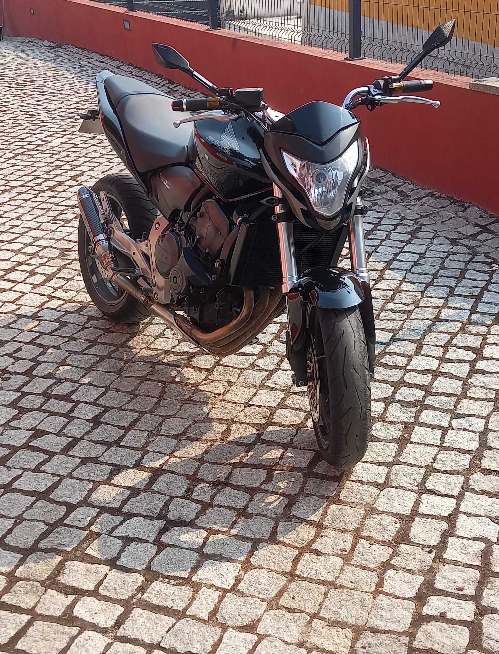 Honda hornet 600
