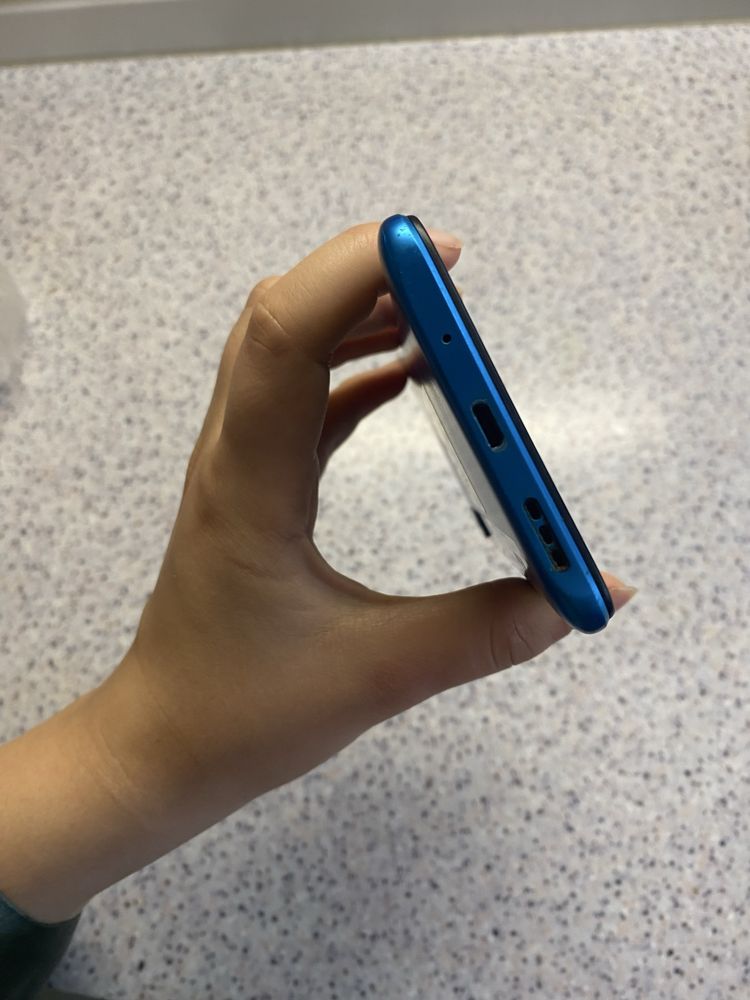 Продам телефон Redmi 9A