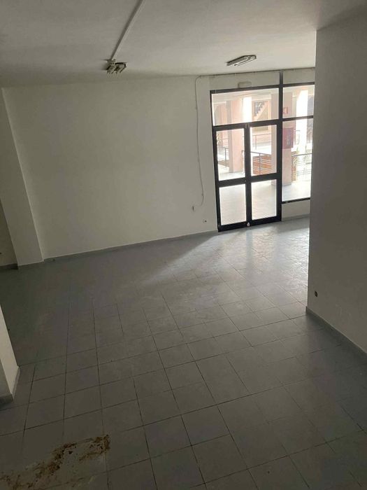 Loja no centro de Valença 40m | Perto da fronteira com Espanha