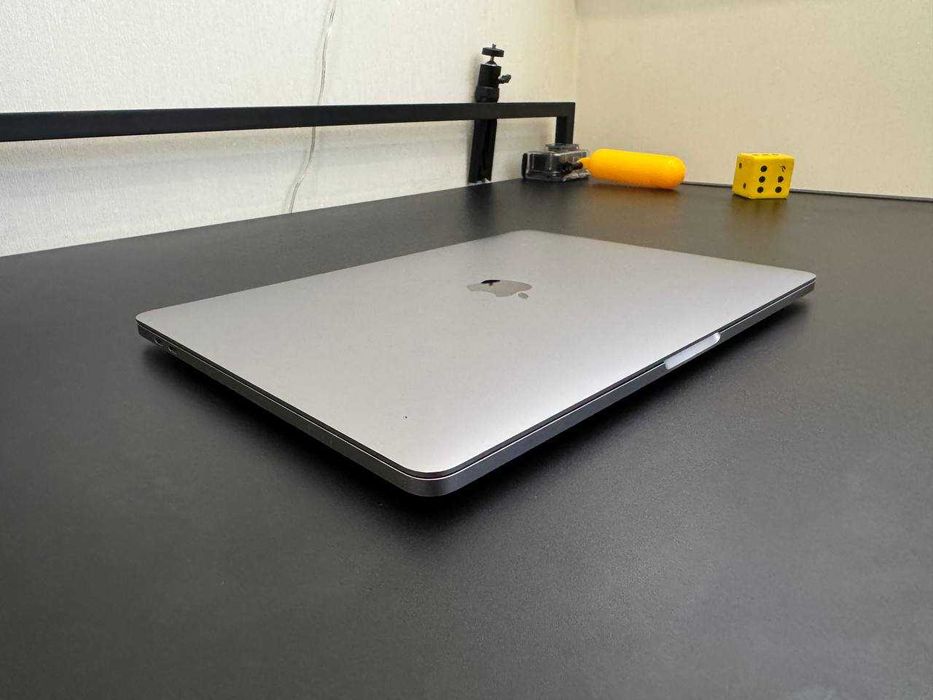 MacBook Pro 13 2022 M2