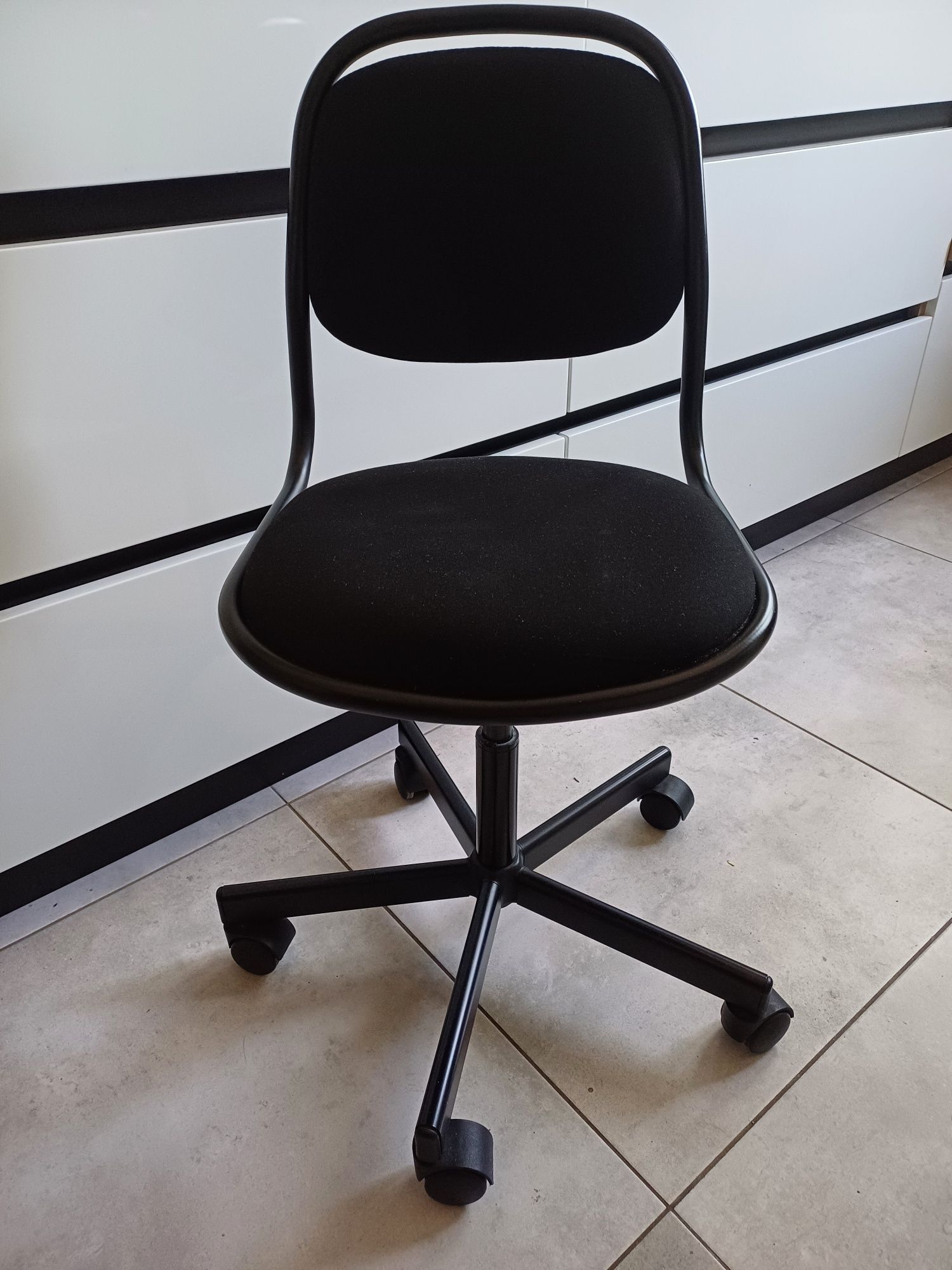 Ikea Krzesło obrotowe do biurka dla dzieci