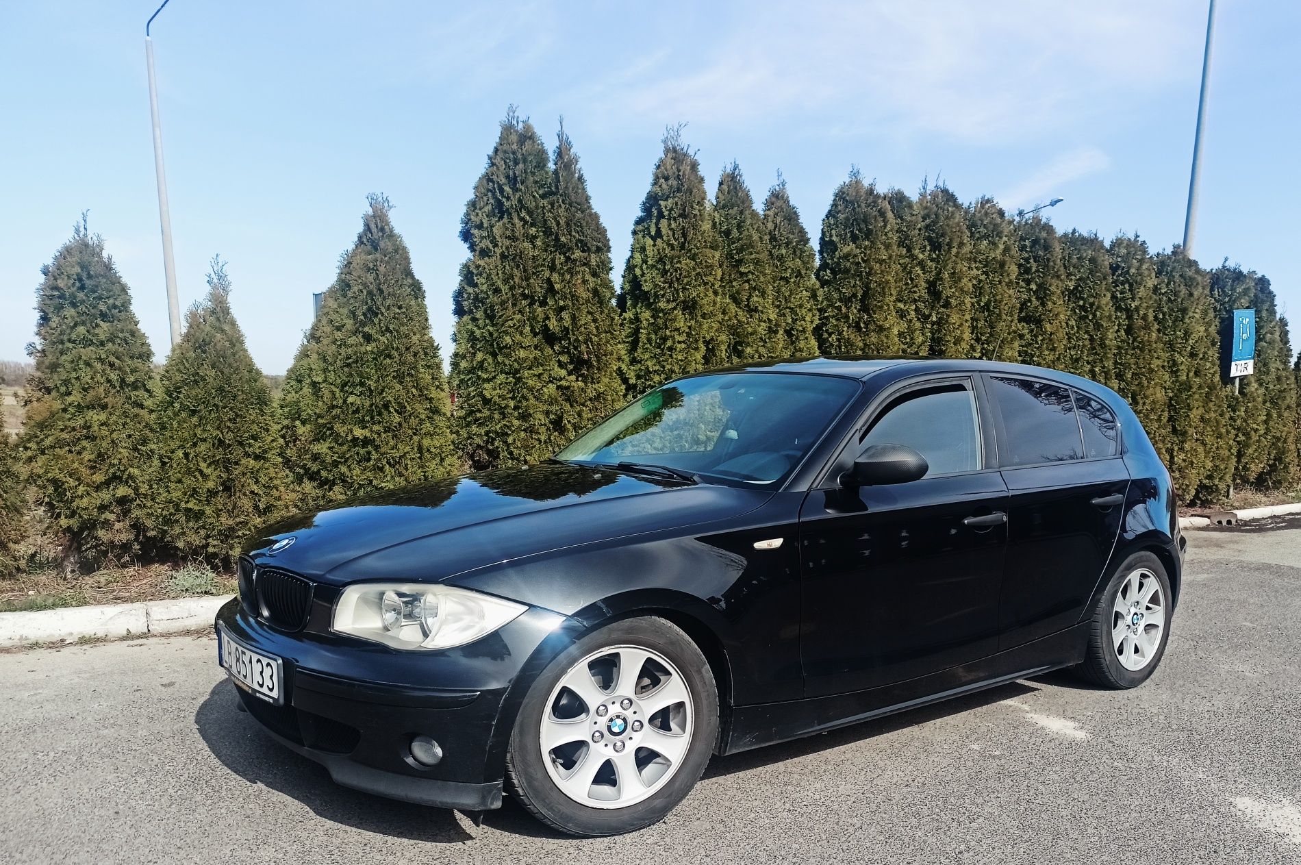 BMW 1 118d M47 CZARNA,  2.0 Diesel 122 KM 2005 r, ważne OC i badania