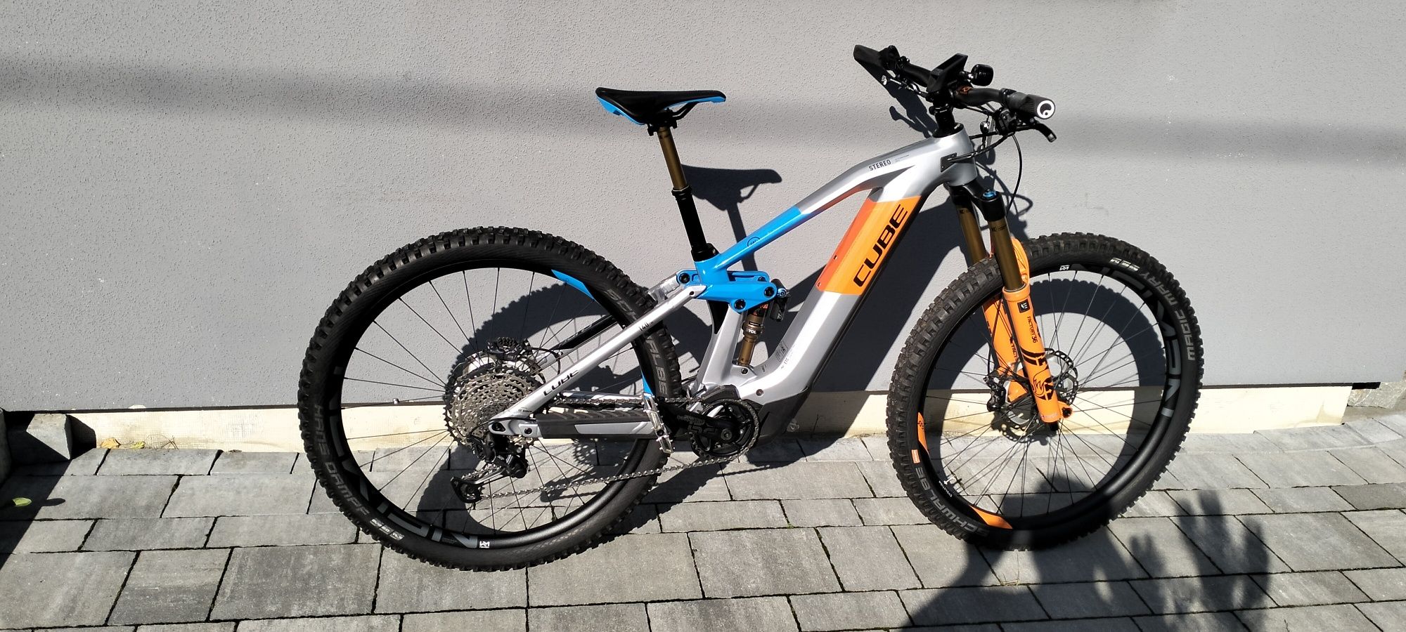 Rower elektryczny Cube Stereo Hybrid Actionteam HPC